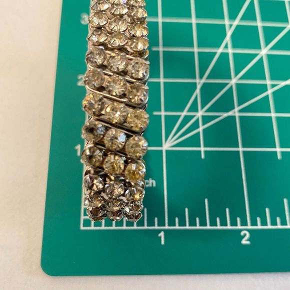 Vintage Bracelet Clear Rhinestones Pave' Stretch - Picture 7 of 8